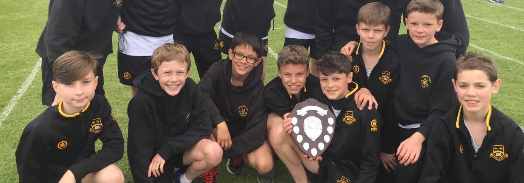 Caterham First Year Girls district Runners-Up; Boys crowned District Champions