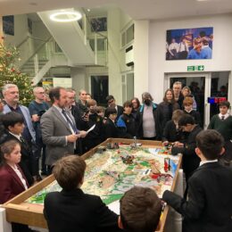 Ad51f469 Ca88 4fca A0a4 030298e69e12