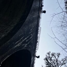 1581e534 C785 4971 B424 04ce450a73da